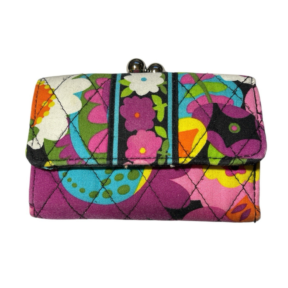 Retired Vera Bradley Small Kisslock Wallet Va Va Bloom Tri-Fold Coin Purse